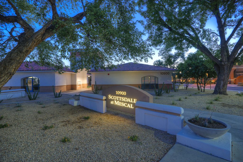 Outside Shot of Center for Aesthetic and Laser Medicine Scottsdale (CALM Scottsdale) Building